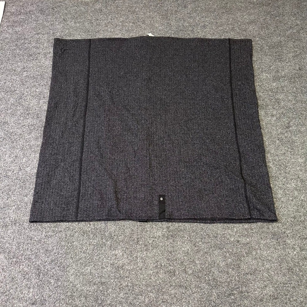 Lululemon Vinyasa Scarf Womens OS Black Herringbone Snap Wrap Infinity Athletic
